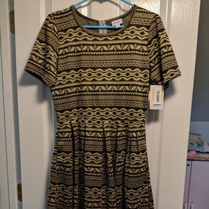 LuLaRoe Amelia